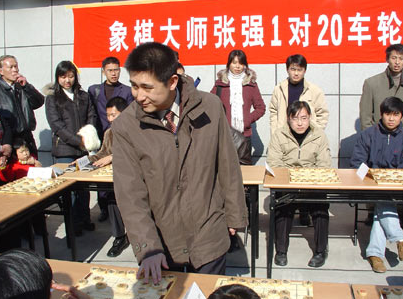 张强.png 张强.png