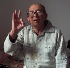 象棋大师何连生