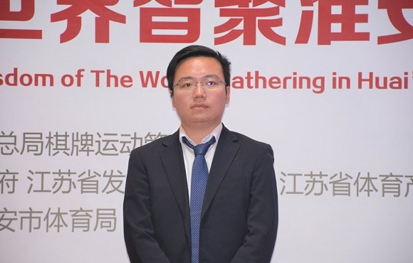 男子组冠军:中国郑惟桐 男子组冠军:中国郑惟桐