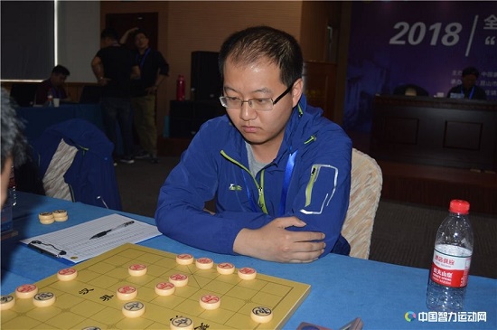 湖北队棋手张彬 湖北队棋手张彬