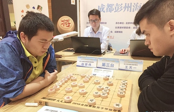 表现最好的非大师棋手：赵攀伟