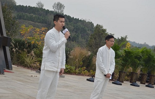 王天一、徐超登场