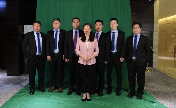 北京威凯建设队全家福 北京威凯建设队全家福